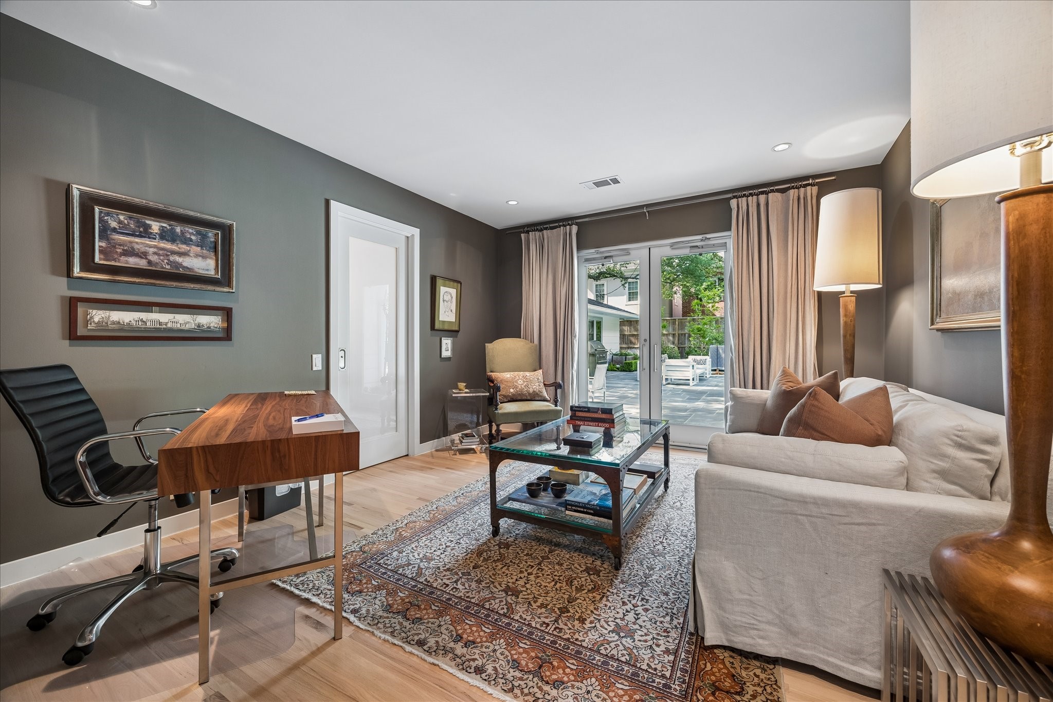 4114 Whitman Street Houston, TX 77027 - Photo 23 of 43