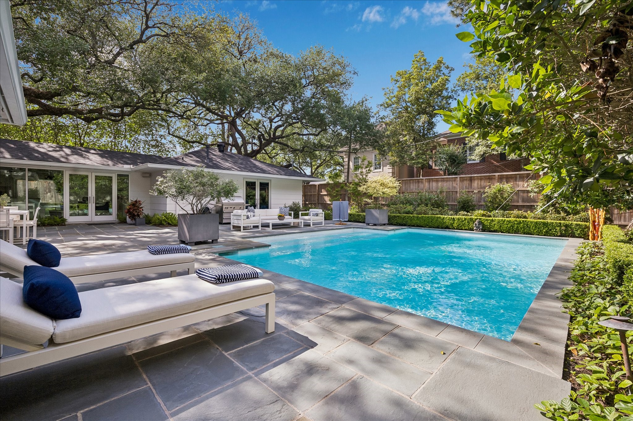 4114 Whitman Street Houston, TX 77027 - Photo 34 of 43