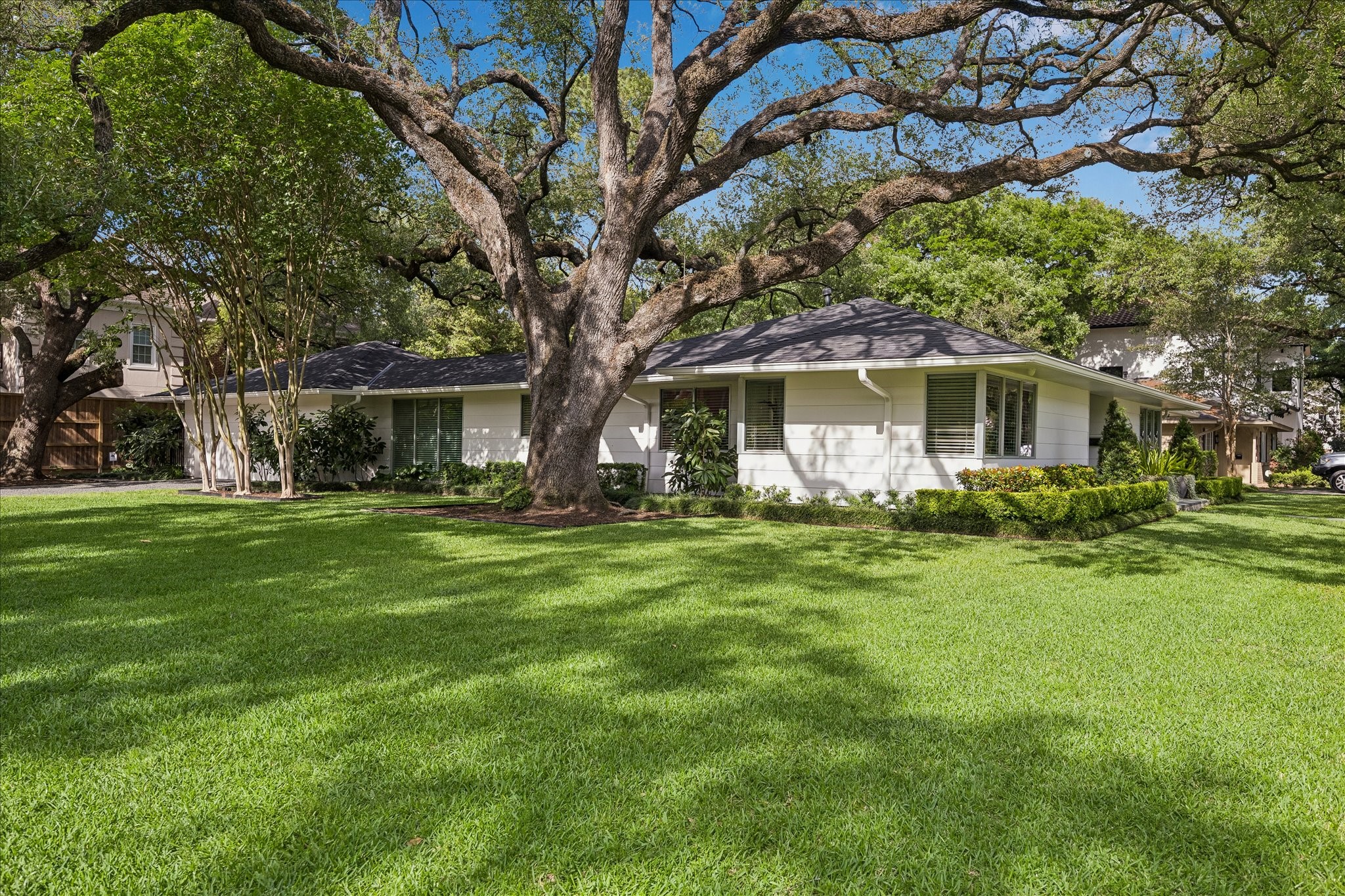 4114 Whitman Street Houston, TX 77027 - Photo 39 of 43