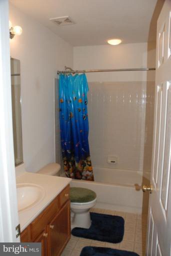 13429 Rising Sun Lane Germantown, MD 20874 - Photo 17 of 30 Upper Bathroom