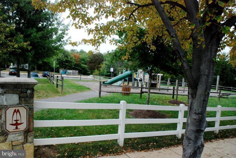 13429 Rising Sun Lane Germantown, MD 20874 - Photo 30 of 30 Tot lot