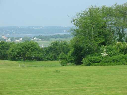 53 Old Main Road Little Compton, RI 02837 - Photo 4 of 4 View.