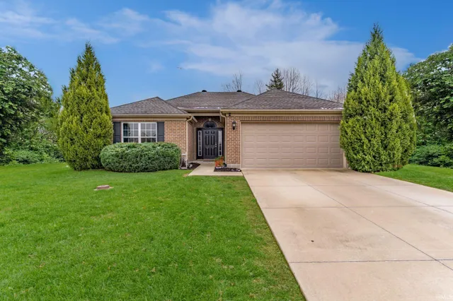 $301,185 | 832 Tawny Drive, Evansville, IN 47712