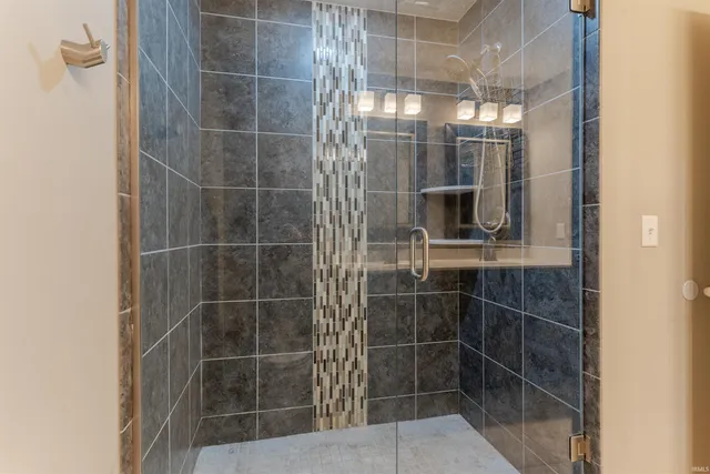 $301,185 | 832 Tawny Drive, Evansville, IN 47712