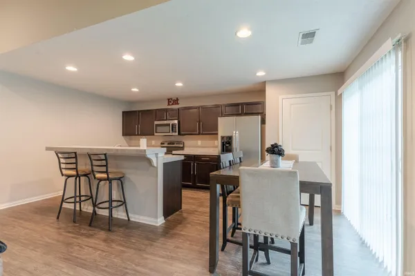 $297,500 | 832 Tawny Drive, Evansville, IN 47712