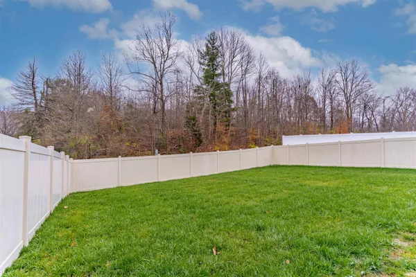 $297,500 | 832 Tawny Drive, Evansville, IN 47712