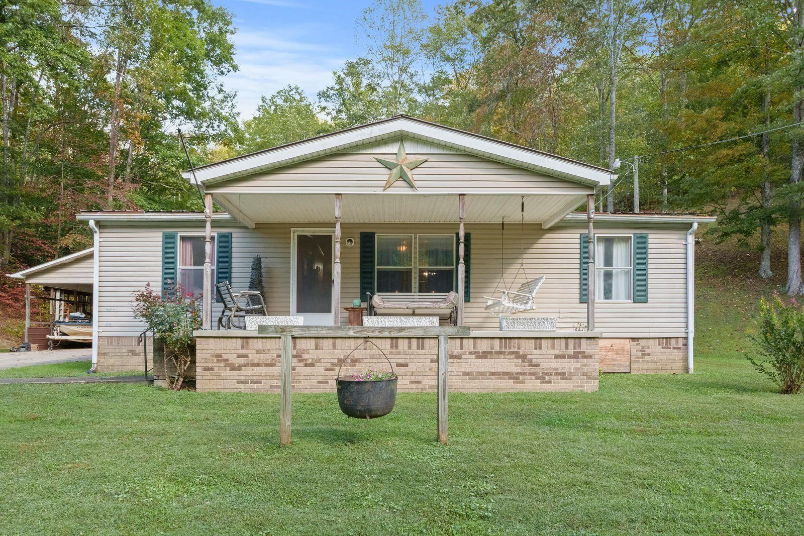 847 Shady Grove Road Louisa, KY 41230 - Photo 1 of 42