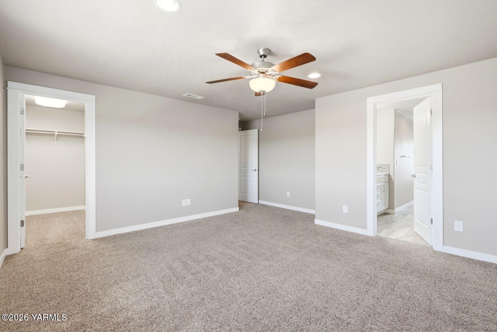 7901 West Whatcom Avenue Yakima, WA 98903 - Photo 14 of 33 Primary Suite upstairs