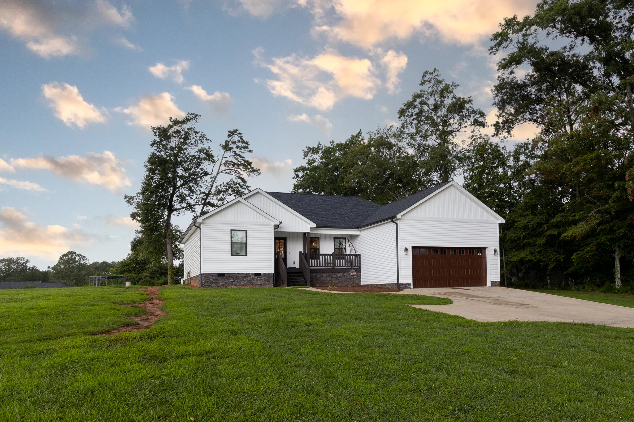 427 Cochran Road Chatsworth, GA 30705 - Photo 2 of 21 427 Cochran Rd-23