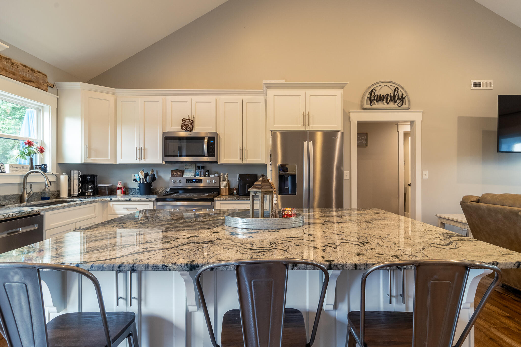 427 Cochran Road Chatsworth, GA 30705 - Photo 10 of 21 427 Cochran Rd-17