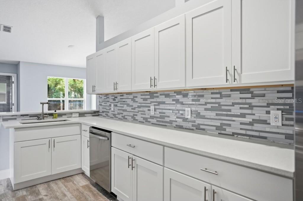 9476 Spring Hill Drive Spring Hill, FL 34608 - Photo 12 of 38