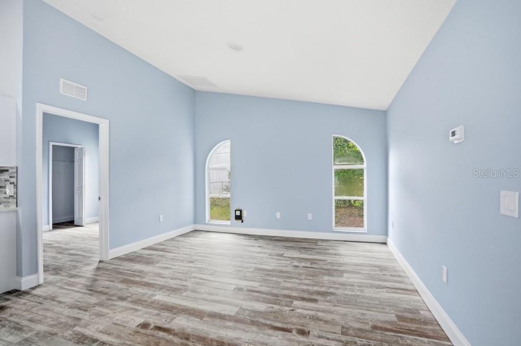 9476 Spring Hill Drive Spring Hill, FL 34608 - Photo 7 of 38