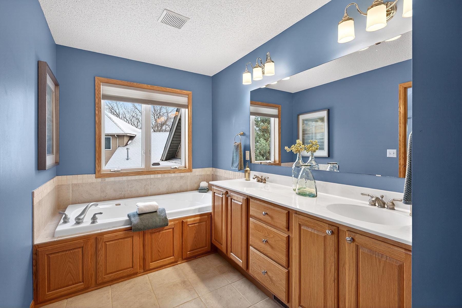 303 Bluff Road Carver, MN 55315 - Photo 34 of 58 Gallery Image 34