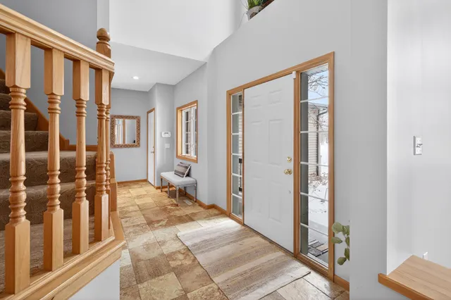 $625,000 | 303 Bluff Road, Carver, MN 55315