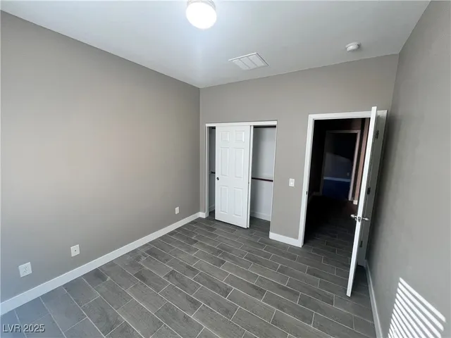 $2,180 | 7136 Crescentville Avenue, Las Vegas, NV 89131