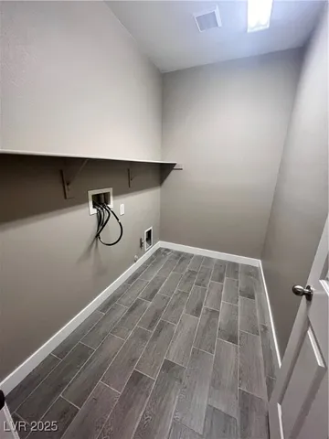 $2,180 | 7136 Crescentville Avenue, Las Vegas, NV 89131