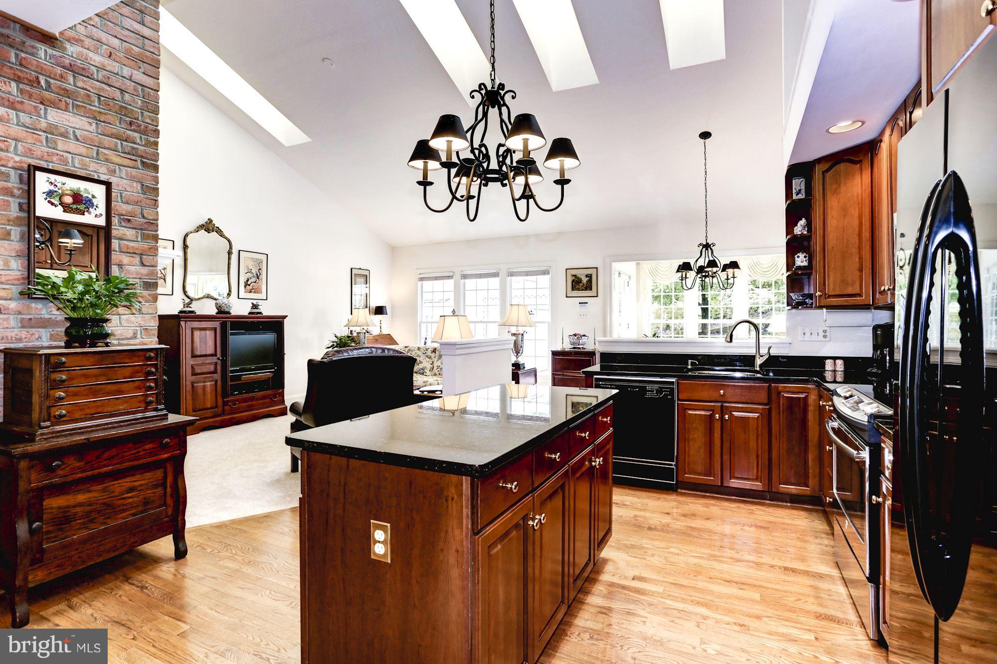 112 Little Quarry Road Gaithersburg, MD 20878 - Photo 12 of 30 Kitchen