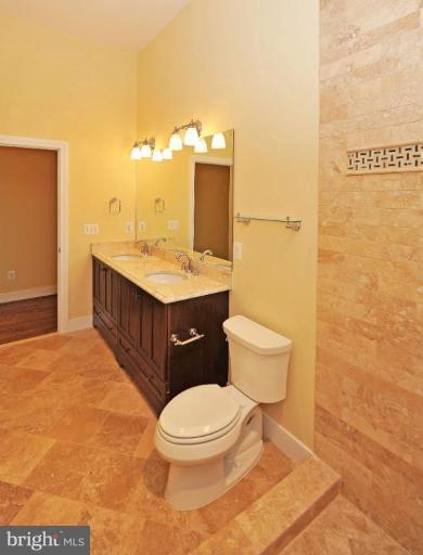 1401 Namassin Road Alexandria, VA 22308 - Photo 15 of 24 Master Bath