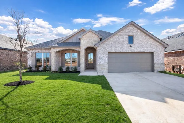 $365,000 | 1111 North 6th Street, Wolfforth, TX 79382