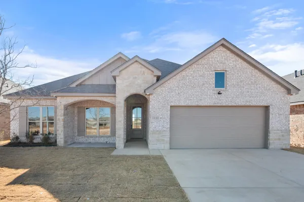 a house view with a outdoor space