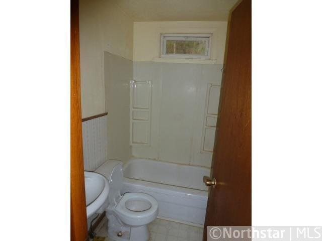 S625 Wagon Trail Road Spring Valley, WI 54767 - Photo 8 of 11