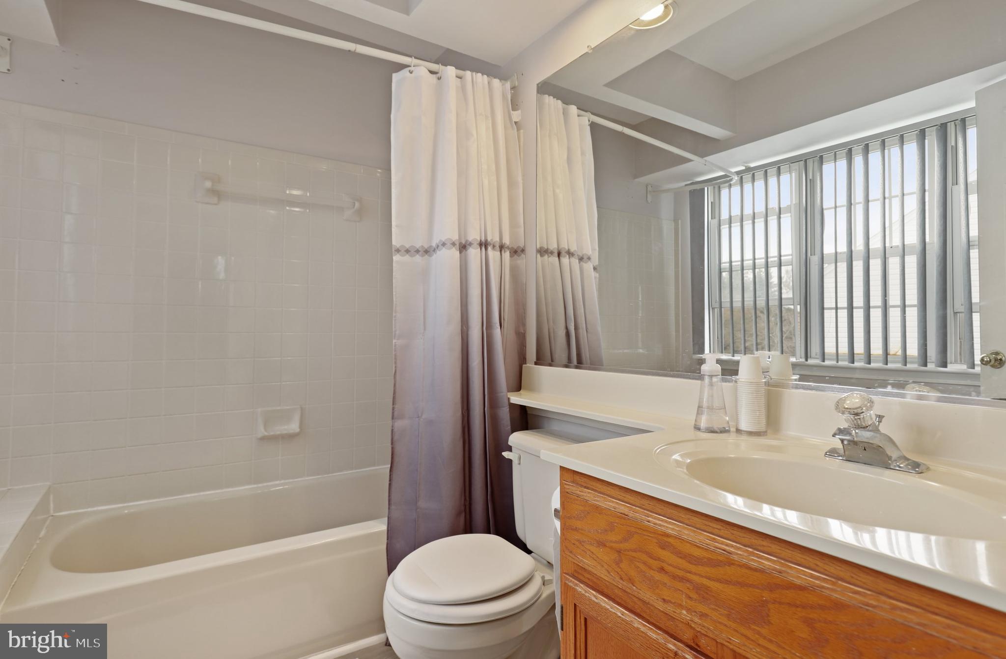 7112 Dew Drop Way Clinton, MD 20735 - Photo 15 of 28 Gallery Image 15
