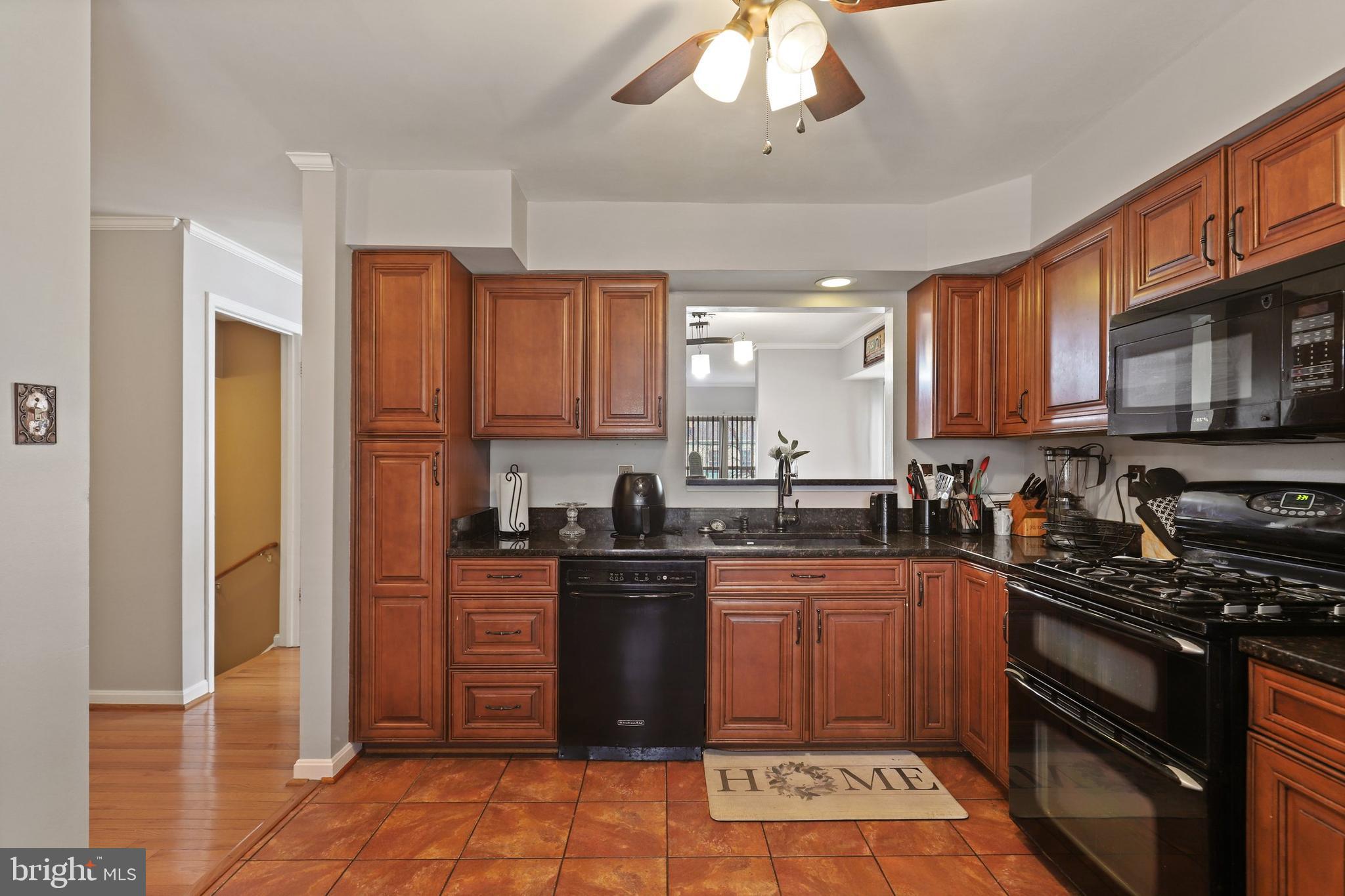 7112 Dew Drop Way Clinton, MD 20735 - Photo 9 of 28 Gallery Image 9