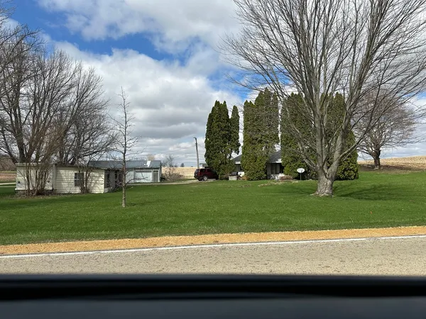 $95,000 | 2999 Hartman Road, Chadwick, IL 61014