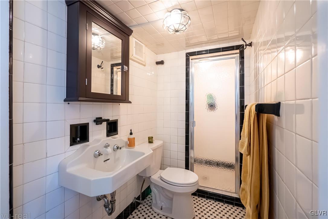 3570 Bethman Road Easton, PA 18045 - Photo 21 of 34 Gallery Image 21