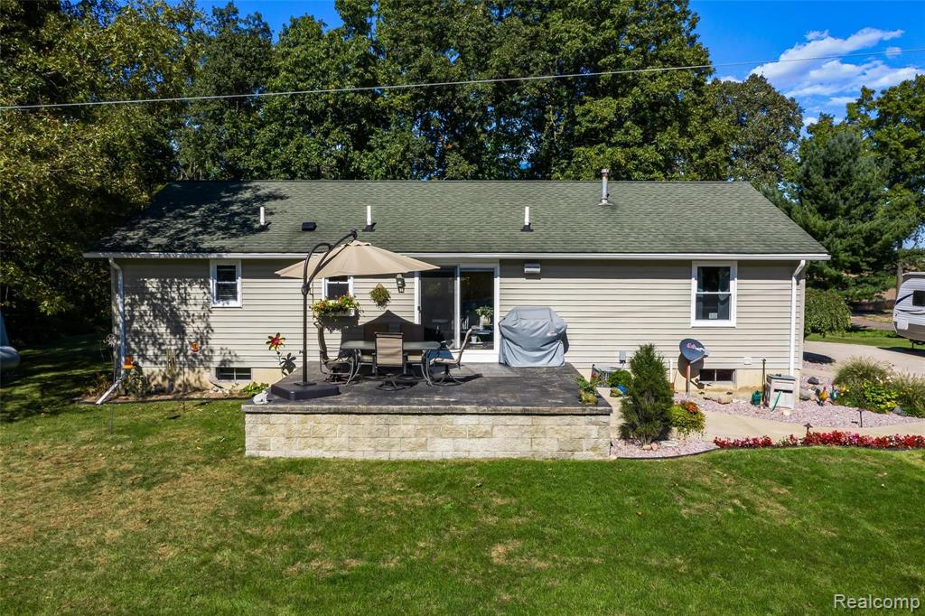 7190 Armstrong Road Howell, MI 48855 - Photo 38 of 41