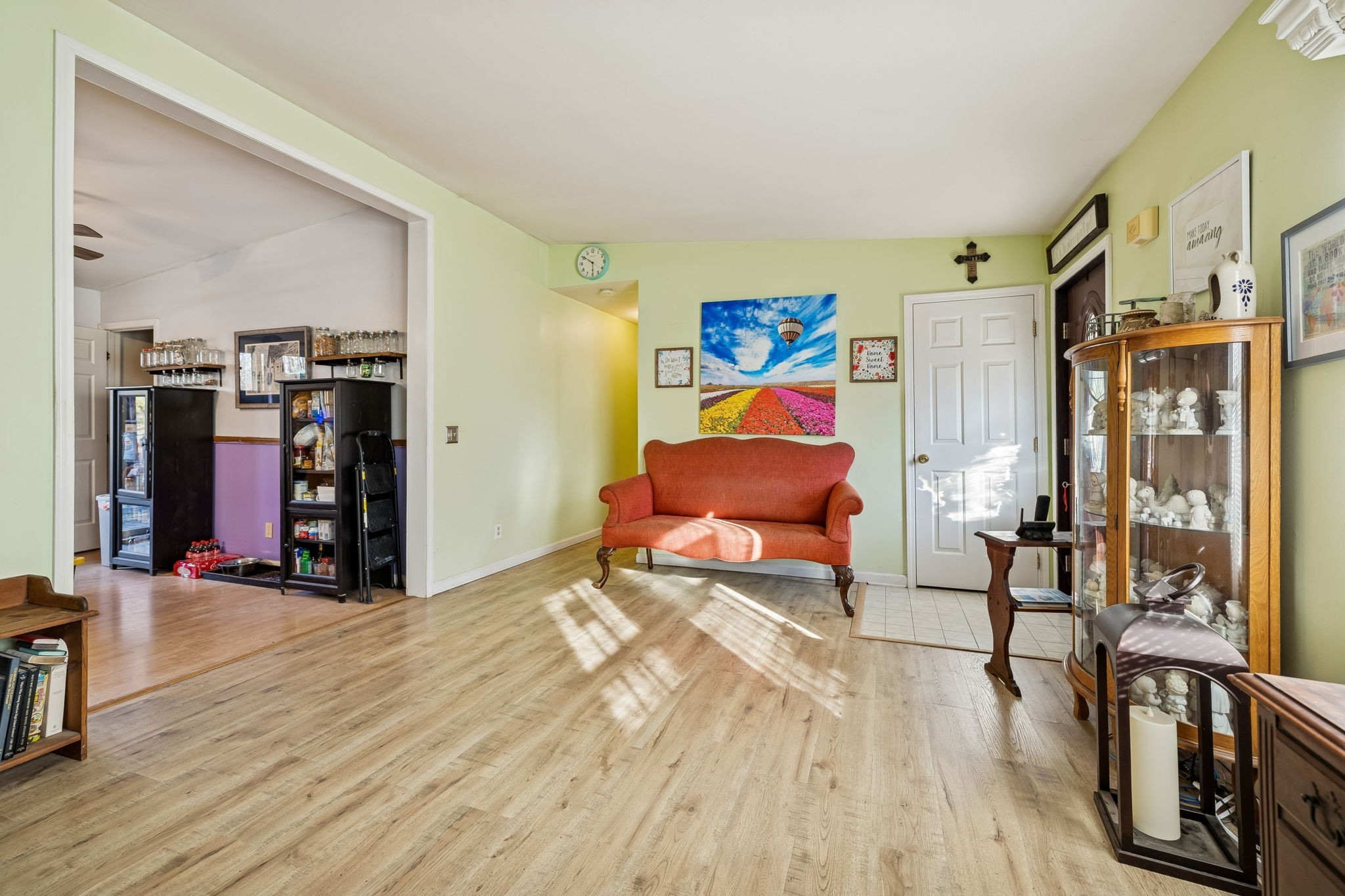 330 Deerfield Road Sparta, TN 38583 - Photo 7 of 34 a living room with furniture and a wooden floor