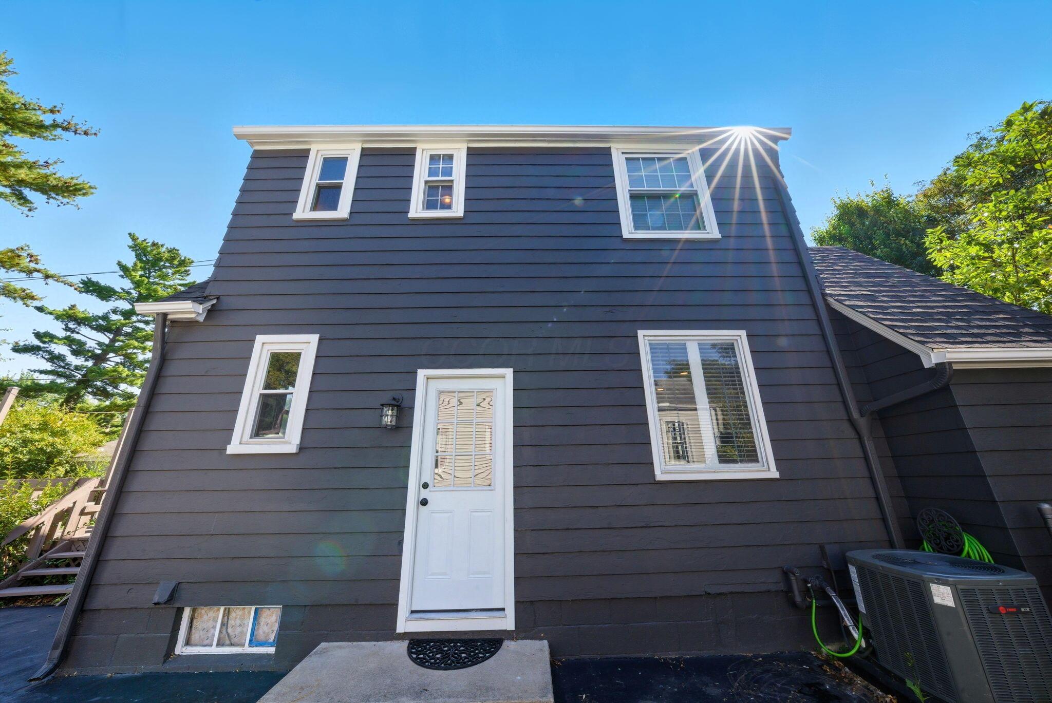 302 Garden Road Columbus, OH 43214 - Photo 40 of 56 Rear