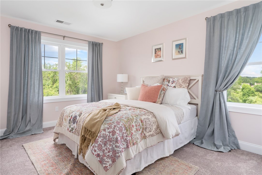 21 Lantern Hill Drive Cranston, RI 02921 - Photo 15 of 17