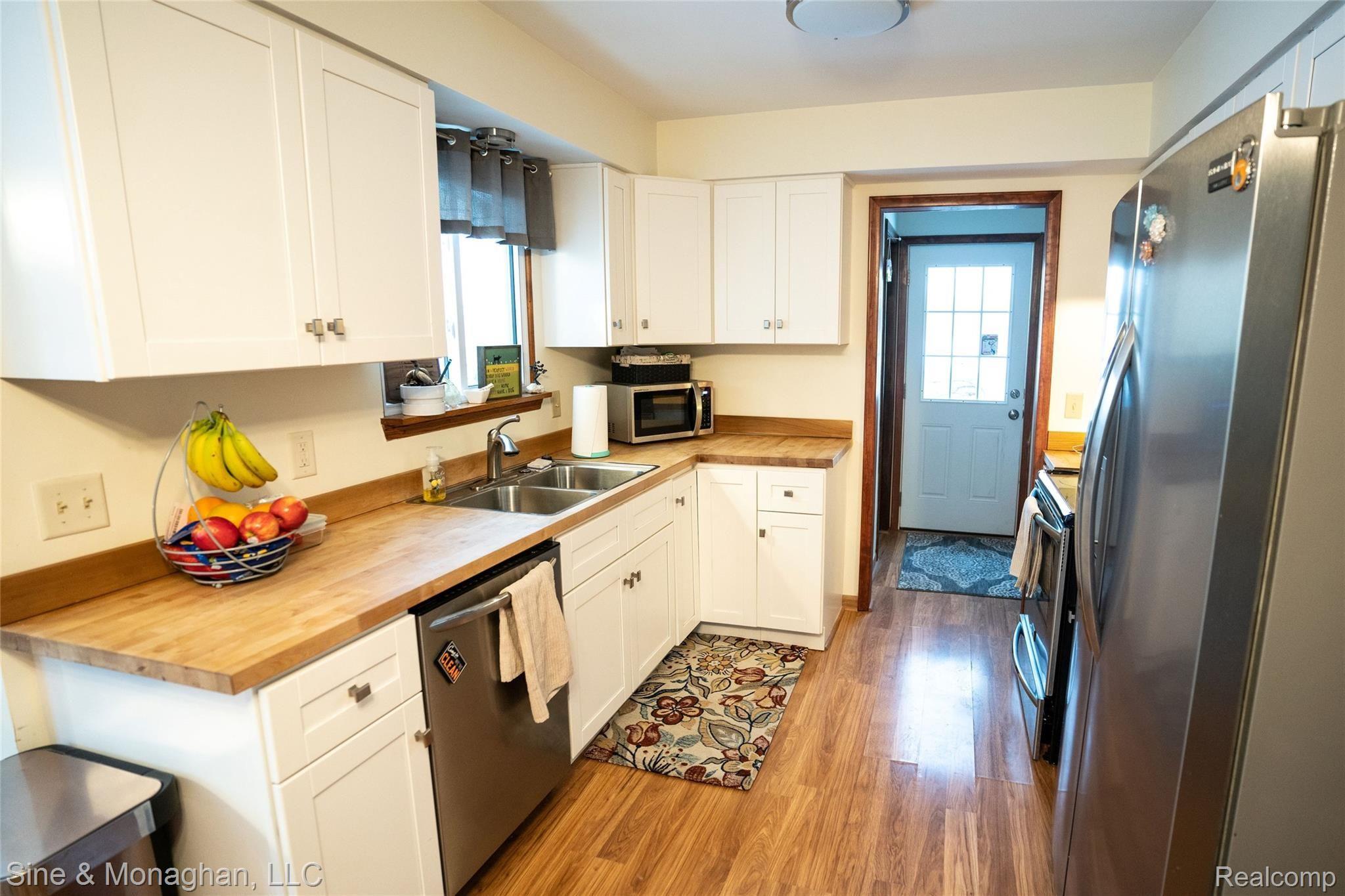 6520 Swartout Road Algonac, MI 48001 - Photo 6 of 21 6520Swartout-7.JPG