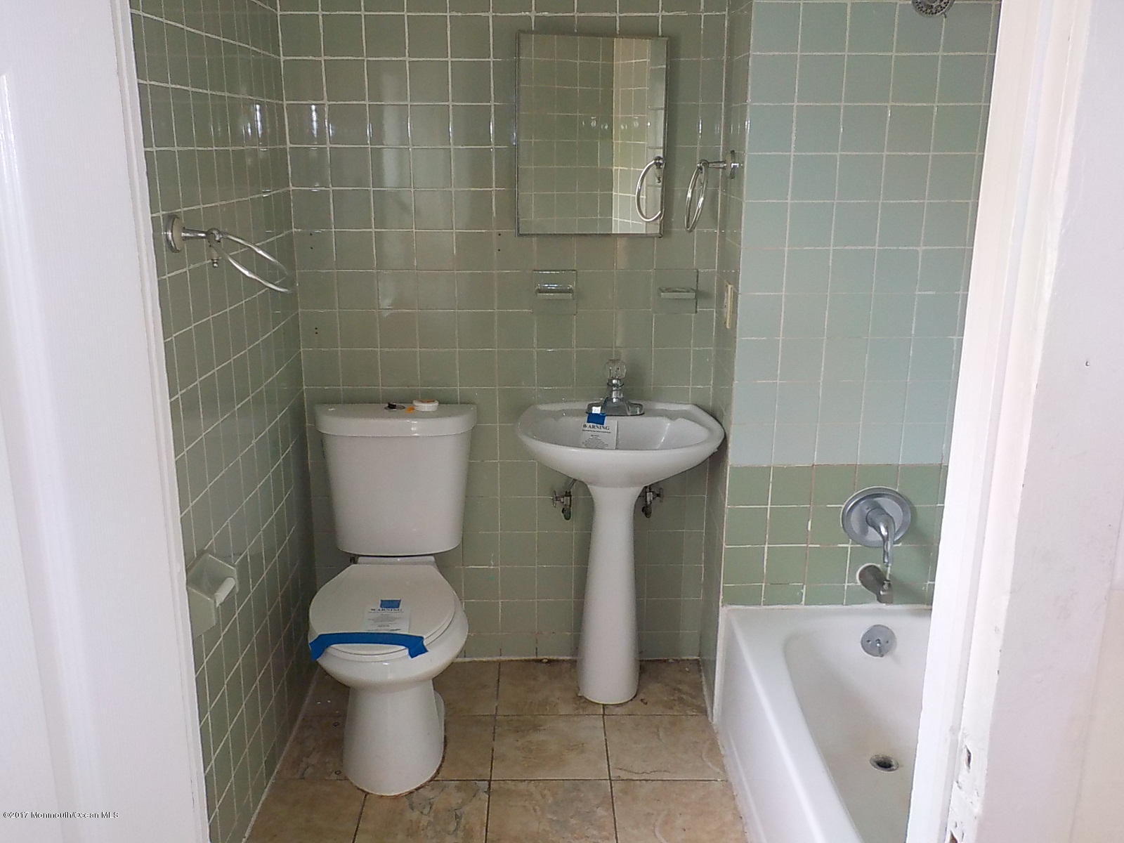 340 Myrtle Avenue, Unit 1 Neptune Township, NJ 07753 - Photo 15 of 37 DSCN9930