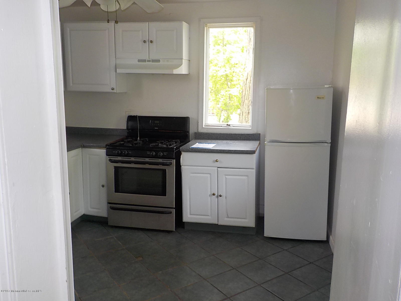 340 Myrtle Avenue, Unit 1 Neptune Township, NJ 07753 - Photo 30 of 37 DSCN9946