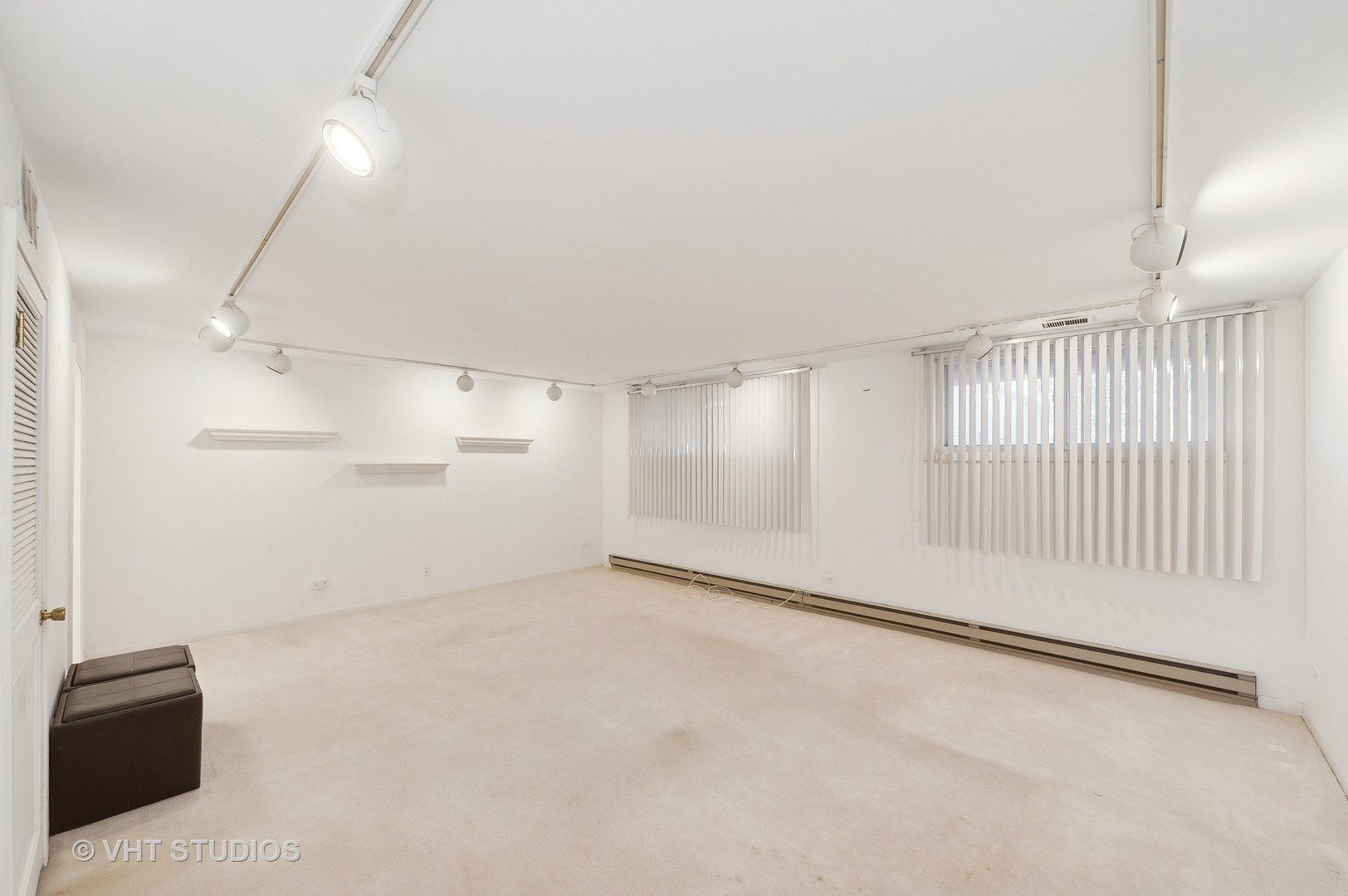 307 Pin Oak Drive Wilmette, IL 60091 - Photo 16 of 18 wooden floor in an empty room with a window