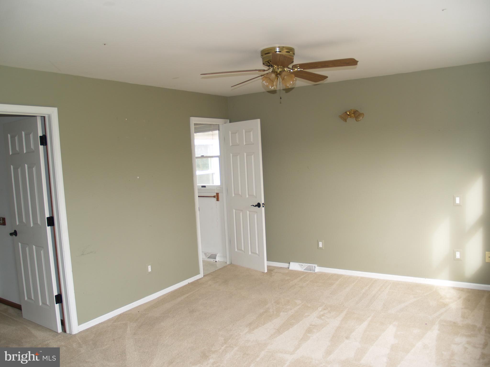 2103 Heffner Road Fogelsville, PA 18051 - Photo 10 of 18 Gallery Image 10