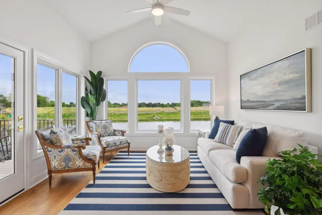 $1,000,380 | 4576 Tovero Trail, Medina, MN 55340