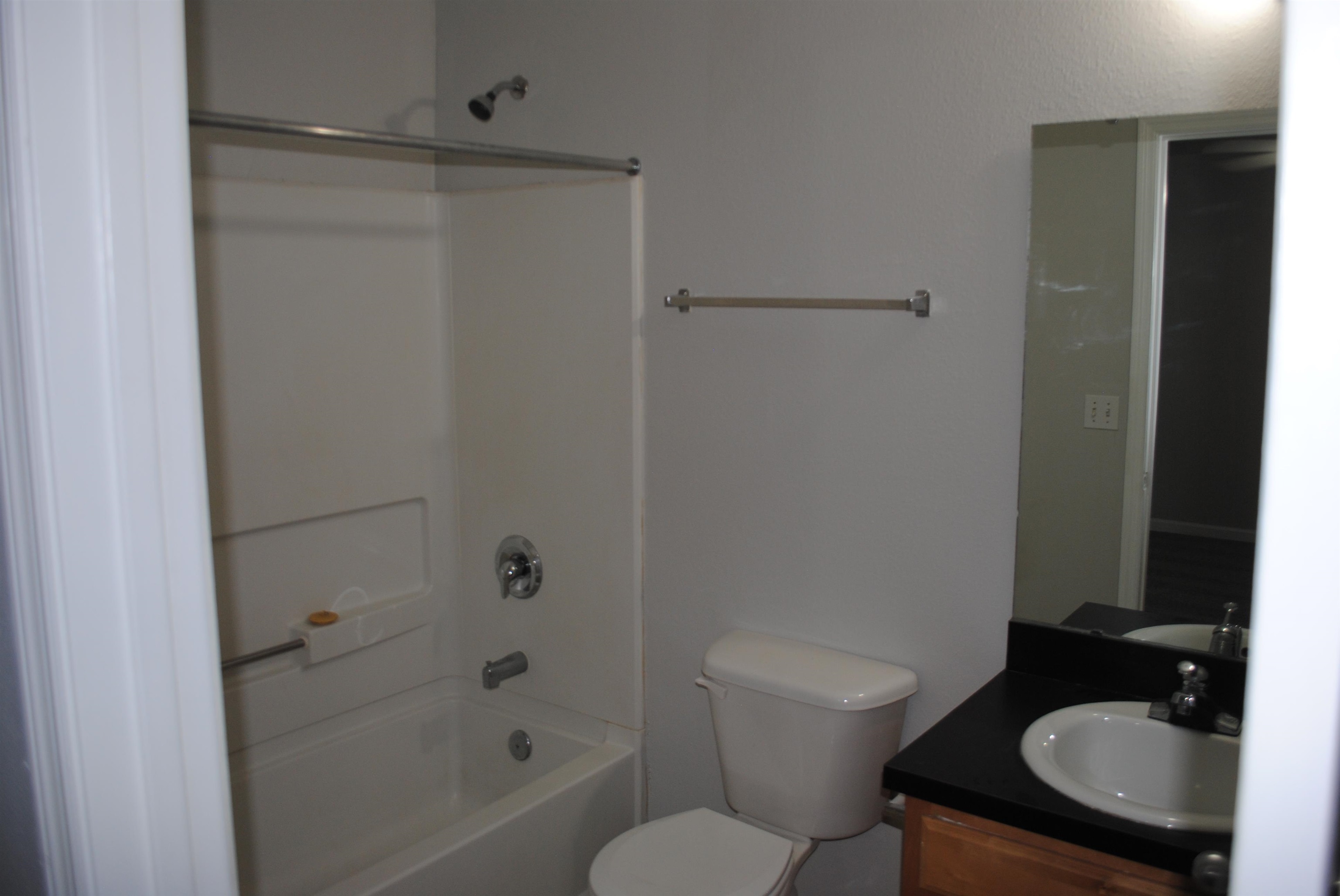 1417 Pullen Road, Unit 105 Tallahassee, FL 32303 - Photo 3 of 23 Gallery Image 3