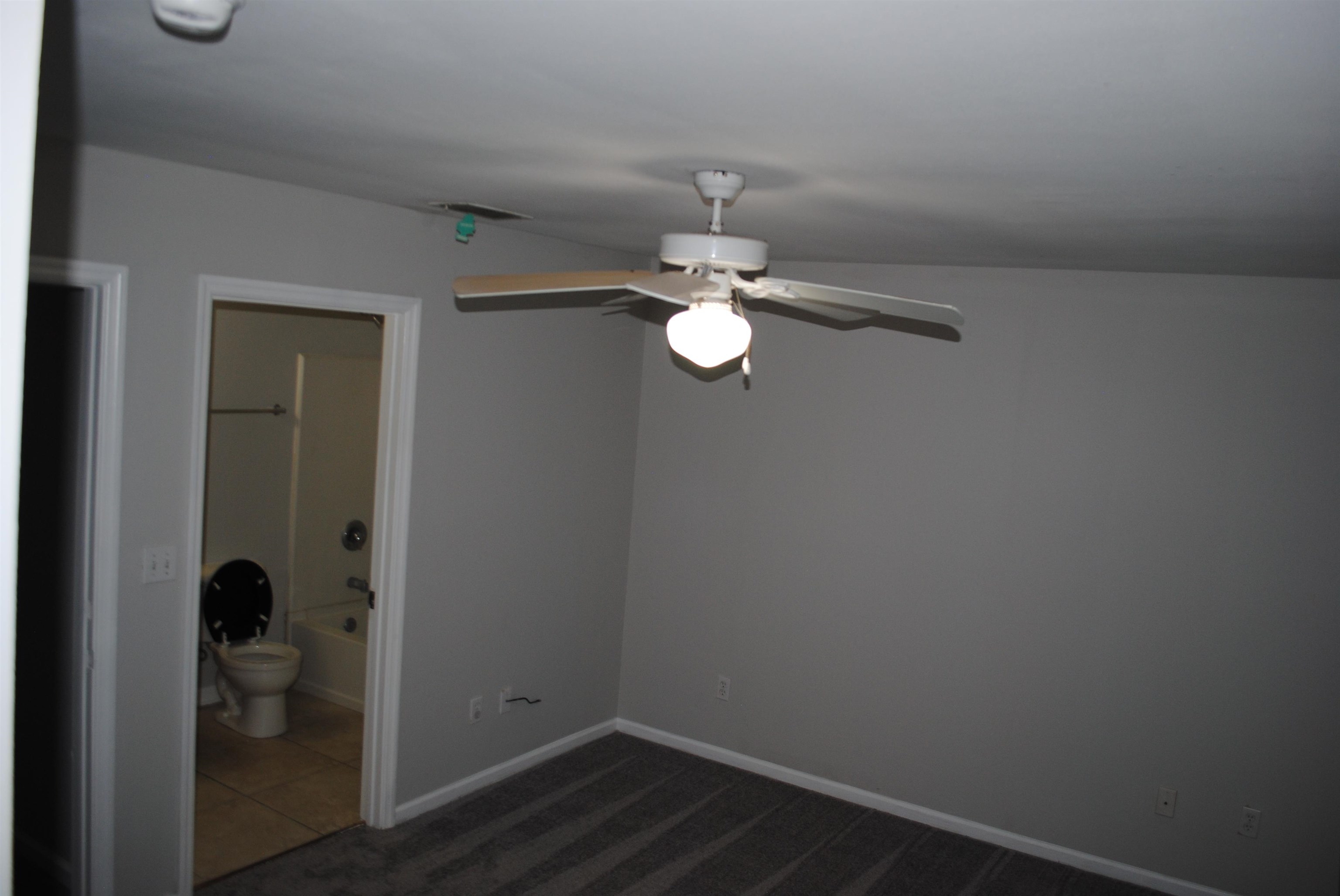 1417 Pullen Road, Unit 105 Tallahassee, FL 32303 - Photo 8 of 23 Gallery Image 8