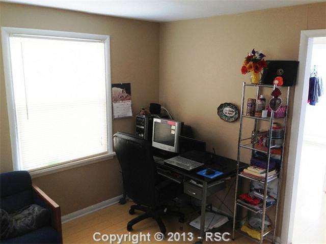 39 Sunflower Road, Unit A & B Colorado Springs, CO 80907 - Photo 4 of 8 Gallery Image 4