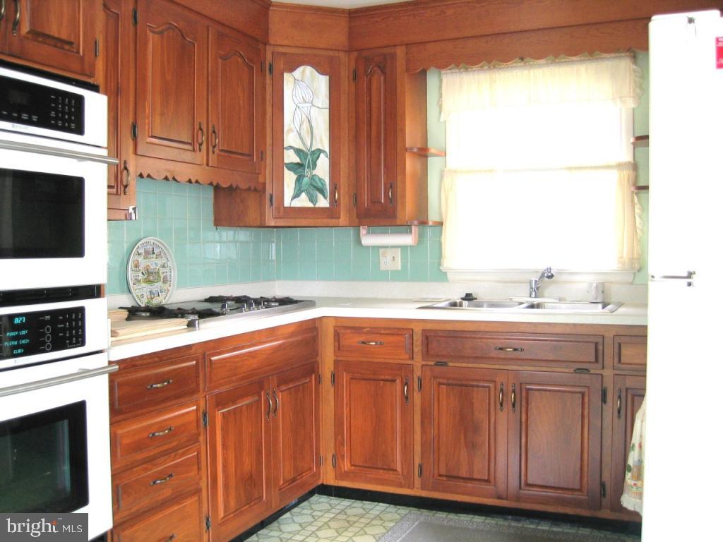 74 Delp Road Lancaster, PA 17601 - Photo 7 of 26 Gallery Image 7