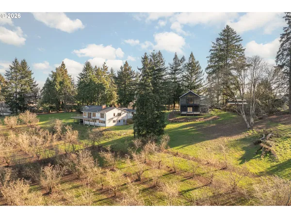 $1,499,800 | 20805 Northeast Big Fir Lane, Dundee, OR 97115