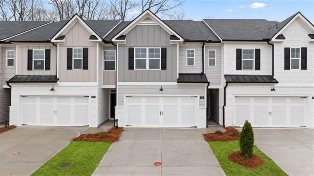 245 Sound Circle Stockbridge, GA 30281 - Photo 4 of 59