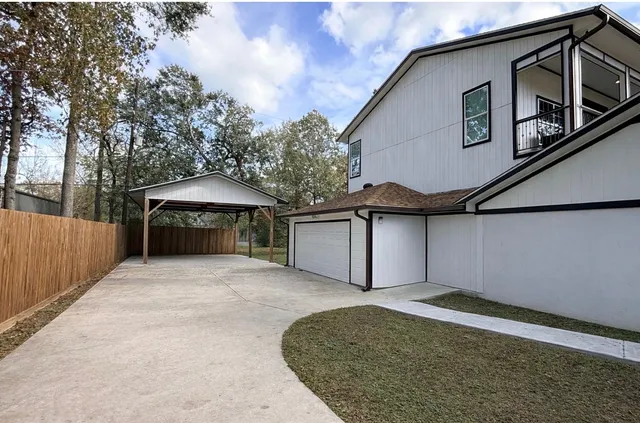 $590,000 | 25910 Maplewood Drive, Spring, TX 77386