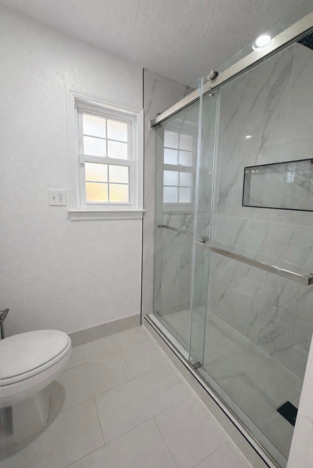 25910 Maplewood Drive Spring, TX 77386 - Photo 20 of 38 master bedroom 2 bathroom