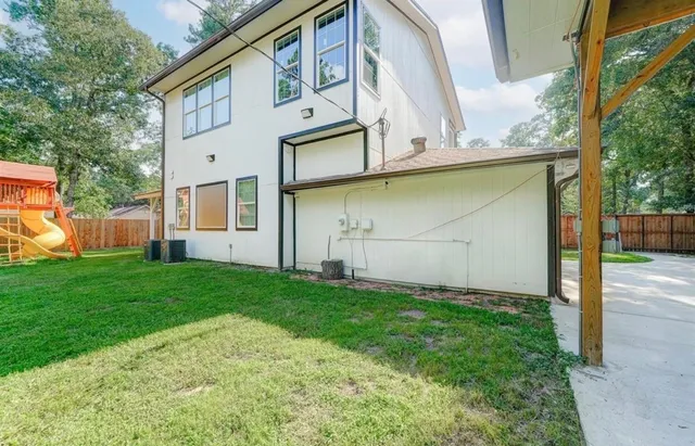 $590,000 | 25910 Maplewood Drive, Spring, TX 77386