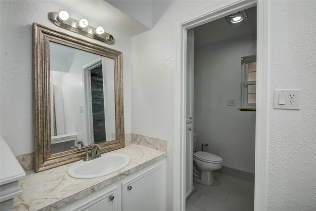 $590,000 | 25910 Maplewood Drive, Spring, TX 77386