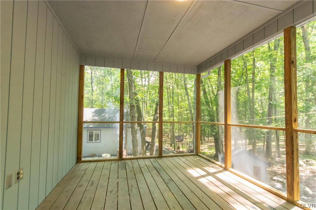 156 Rim Road East Stroudsburg, PA 18302 - Photo 30 of 37 Gallery Image 30